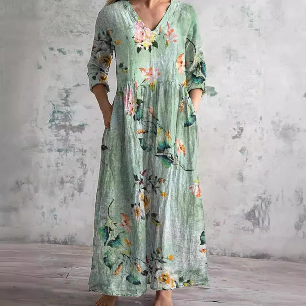 Auréna | Blommig klänning Salviaskugga